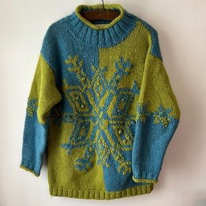 Express Tricot Vintage 90’s Chunky Wool Snowflake Ski Sweater.  Size Small.